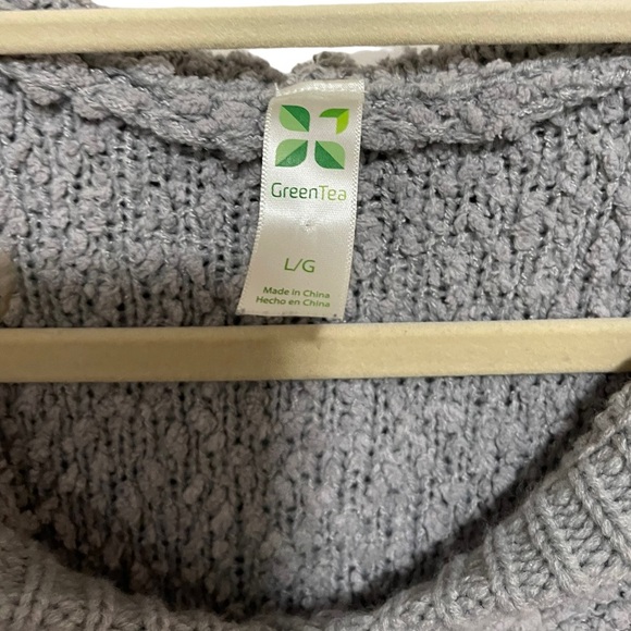 GreenTea - Boucle Hooded Sweater / sweatshirt -  size Large - EUC - Picture 2 of 3